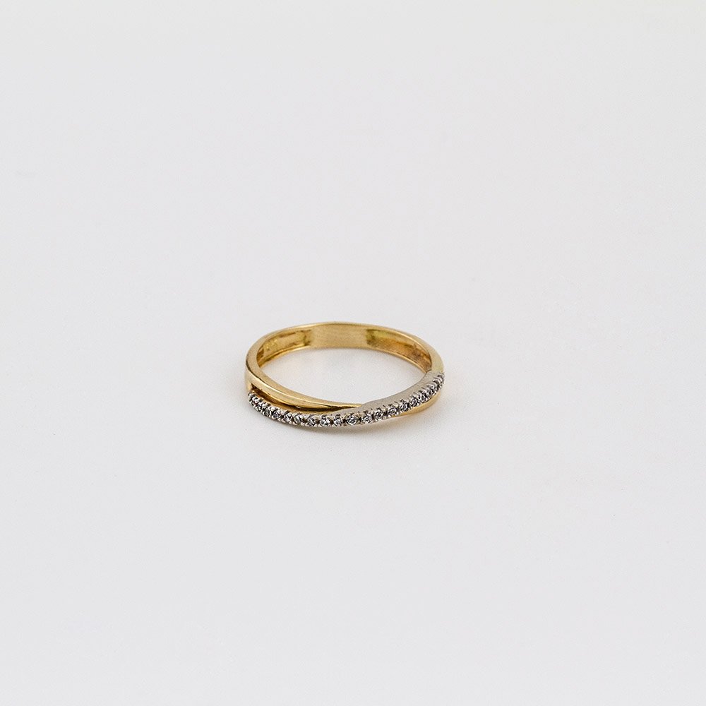 8129 Anillo piedras blancas